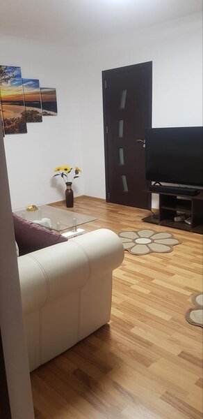 Drumul Taberei, Plaza, Brasov, vanzare 2 camere semidecomandat 1/10 balcon.